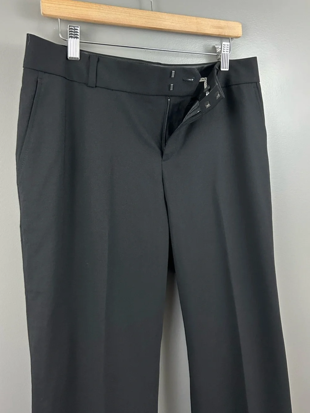 Banana Republic Martin Fit Black Dress Pants Size 8S - Picture 5 of 10